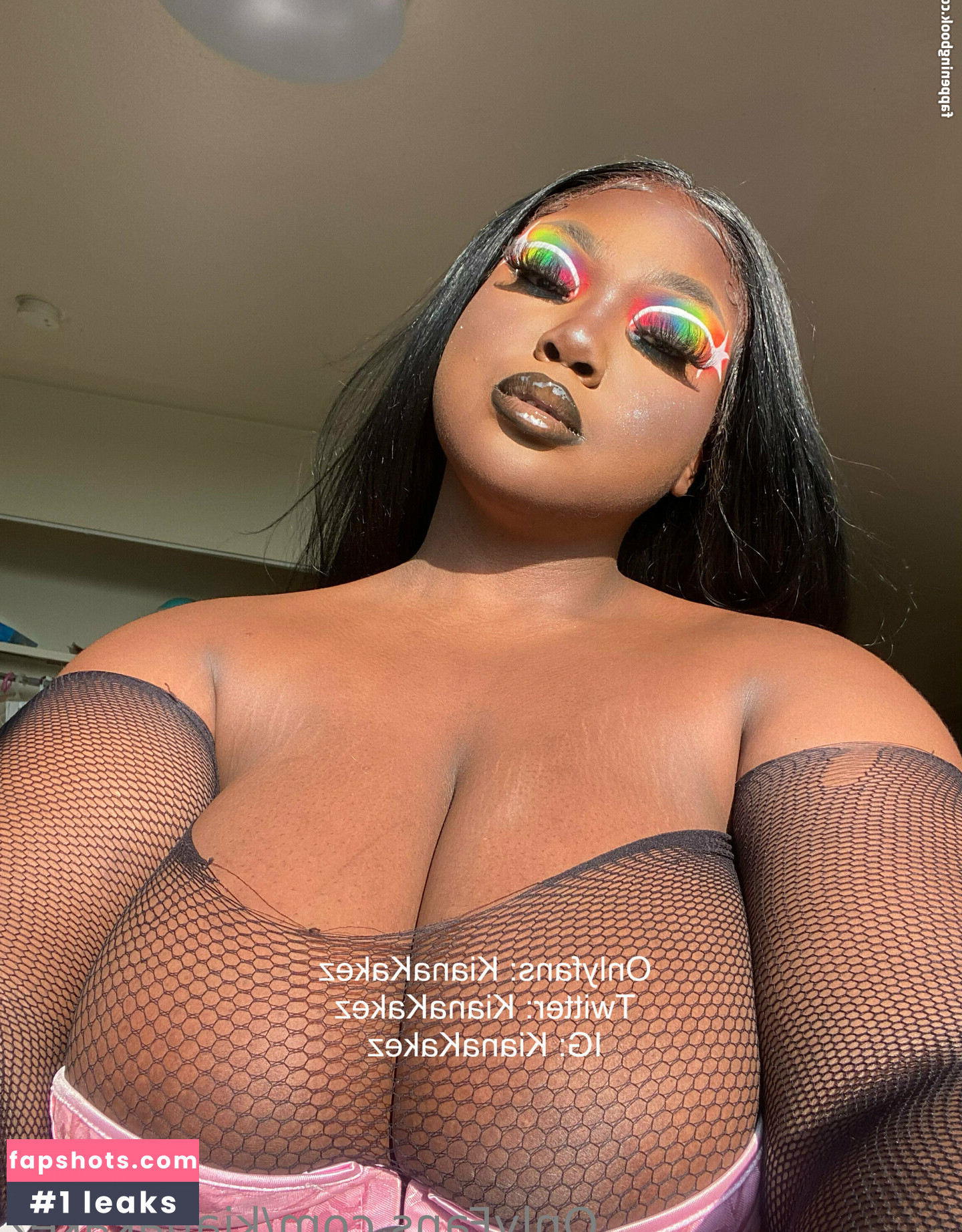 kianakakez gallery photo #10