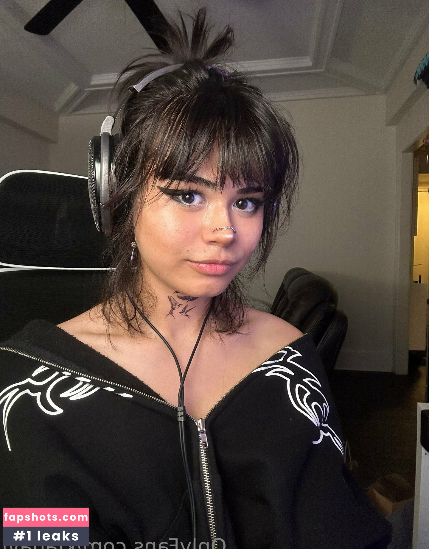 KianaVi gallery photo #126