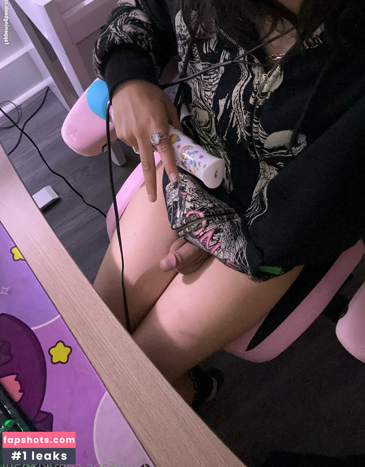 KianaVi gallery photo #131