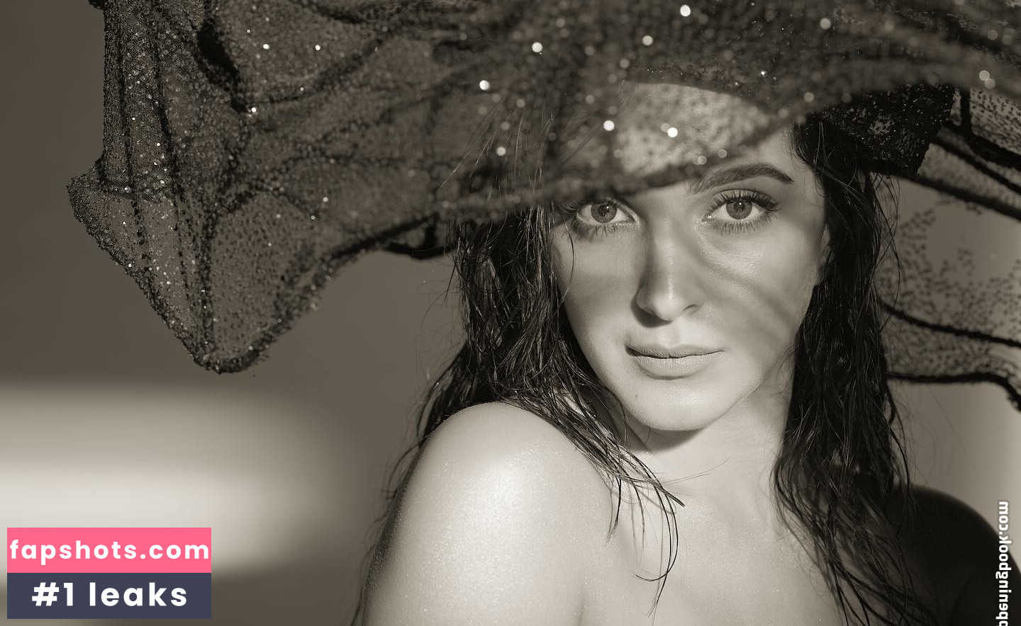 Kiara Advani Nude Leaks OnlyFans Photos #4 - Fapshots