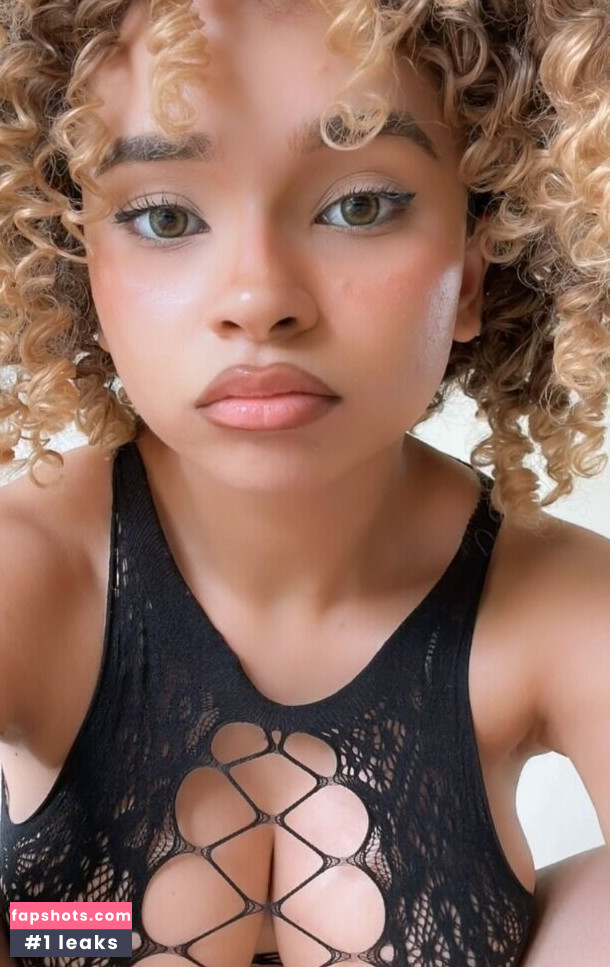 Kiara Peachy Nude Leaks OnlyFans Photos #10 - Fapshots