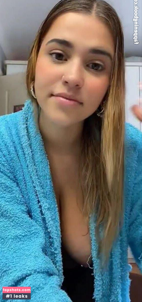 Kiara Rosario gallery photo #9