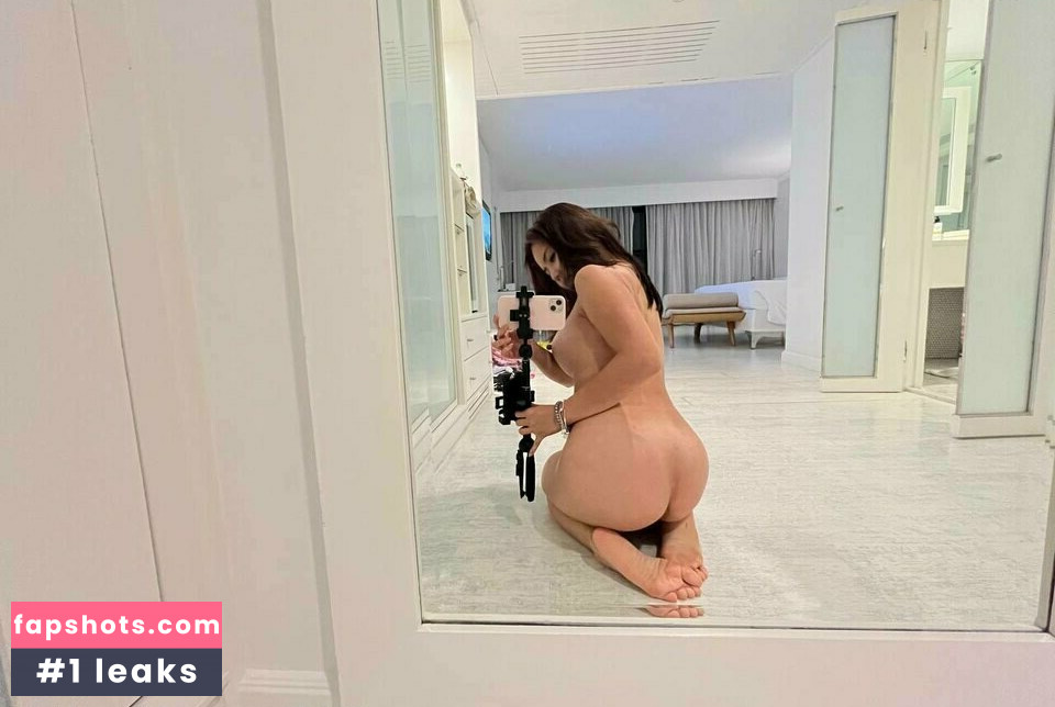 Kiaraakitty Nude Leaks OnlyFans Photos #122 - LeakJerk