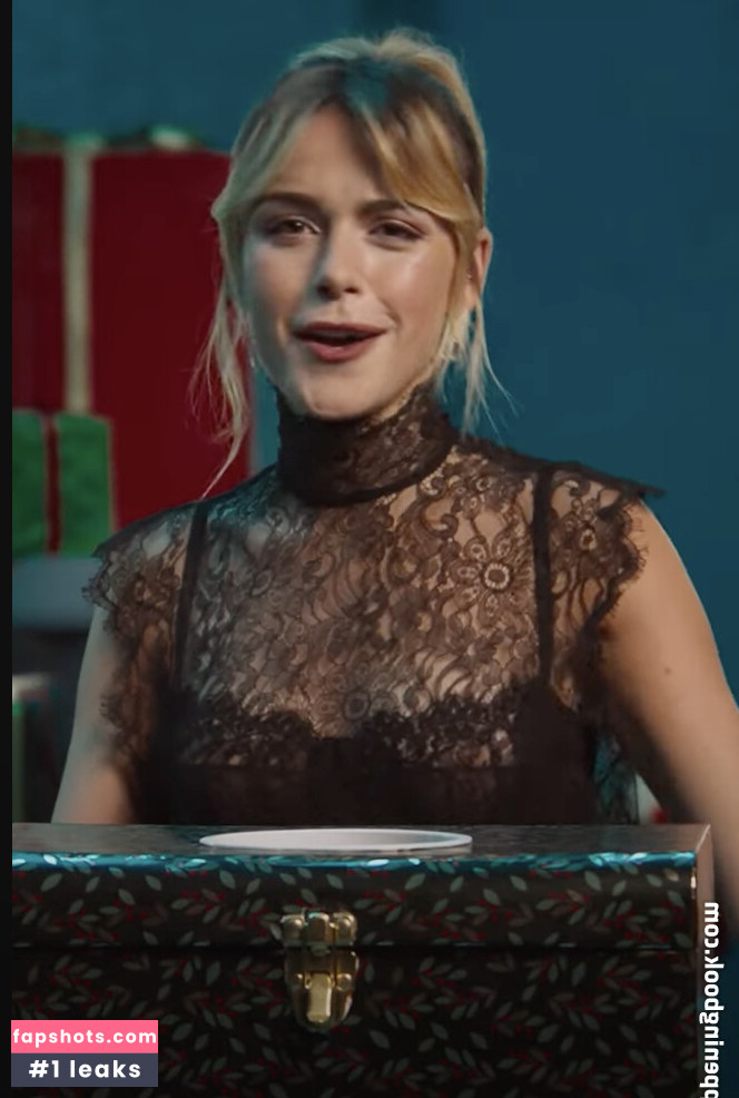 Kiernan Shipka gallery photo #113