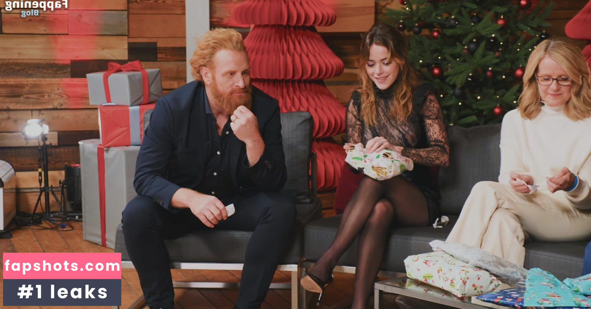 Kiernan Shipka gallery photo #202