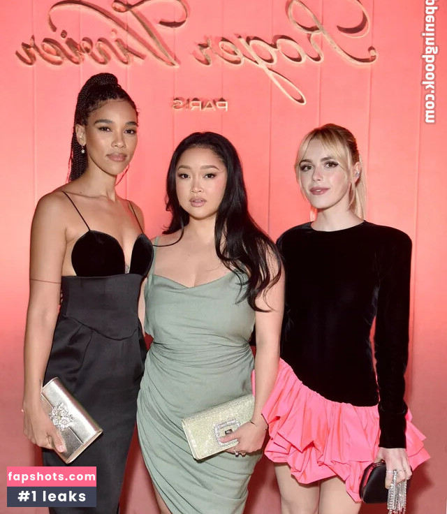 Kiernan Shipka gallery photo #351