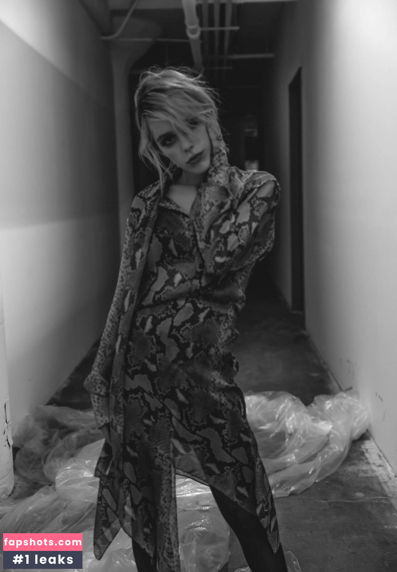 Kiernan Shipka gallery photo #411