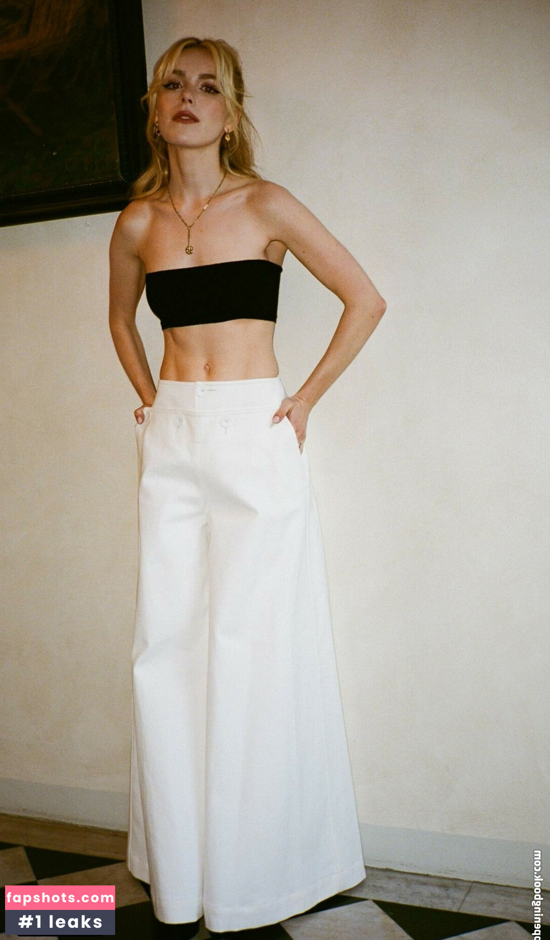 Kiernan Shipka gallery photo #433