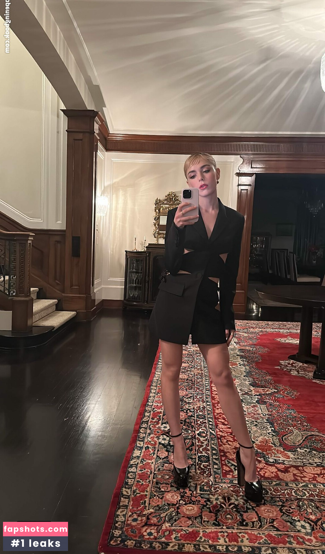 Kiernan Shipka gallery photo #487