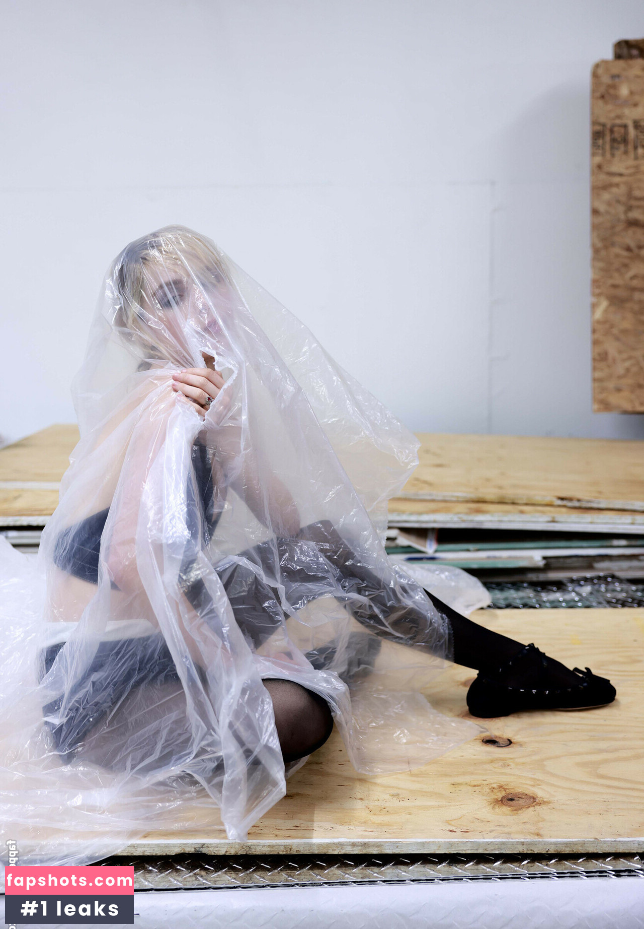 Kiernan Shipka gallery photo #52