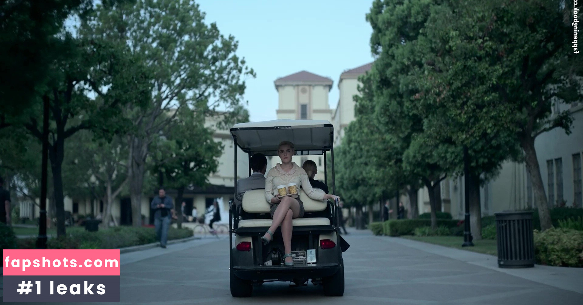 Kiernan Shipka gallery photo #516