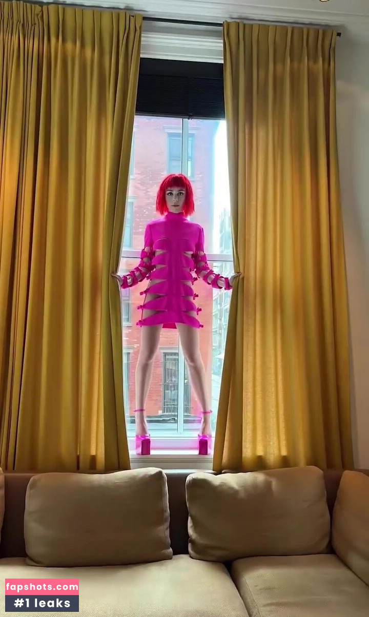 Kiernan Shipka gallery photo #526