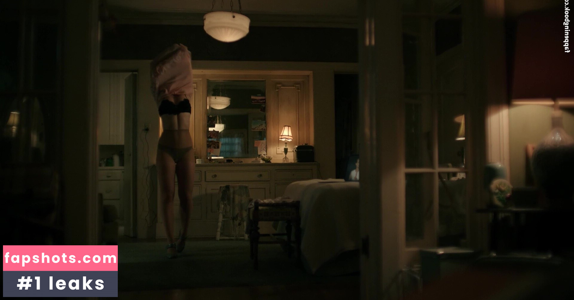 Kiernan Shipka gallery photo #530