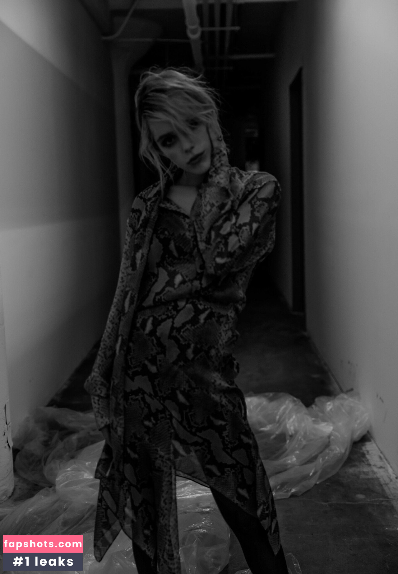 Kiernan Shipka gallery photo #55