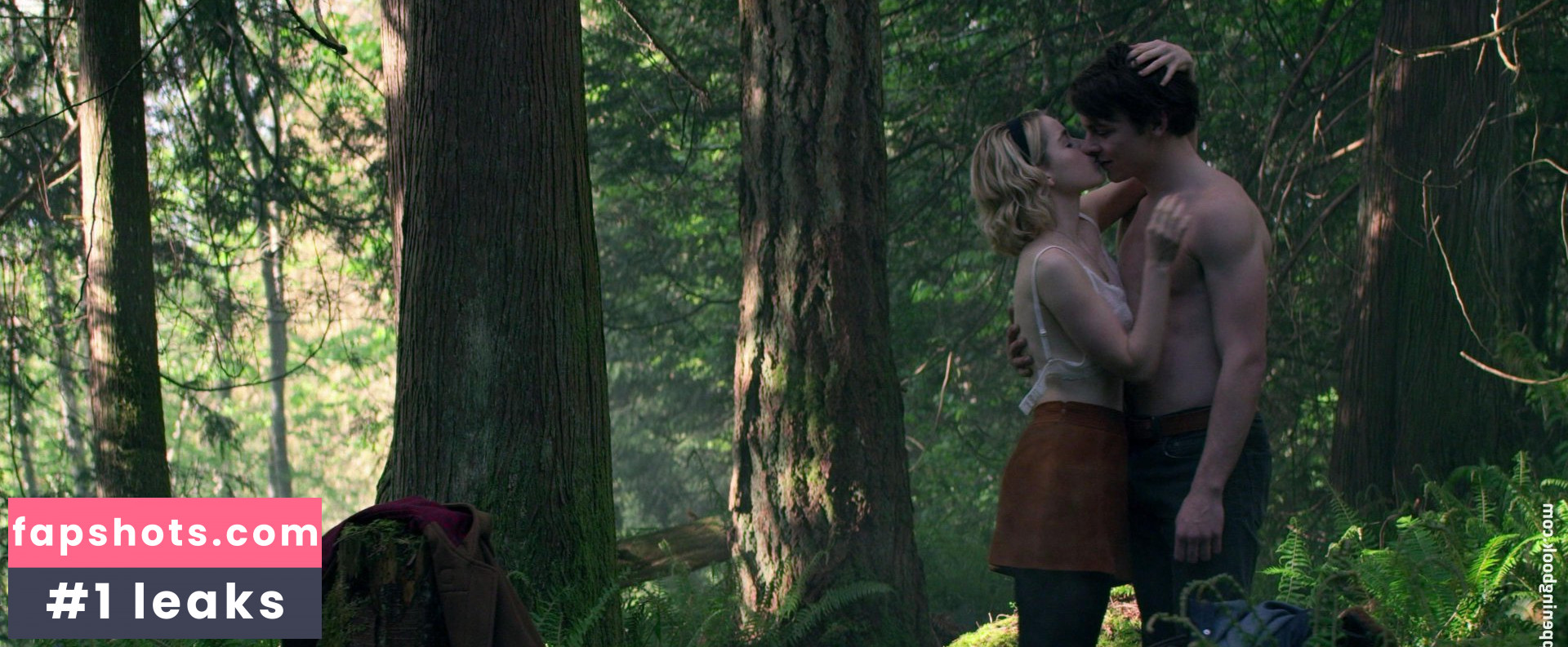 Kiernan Shipka gallery photo #639