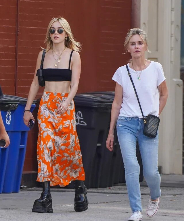 kiernan-shipka gallery photo #1040