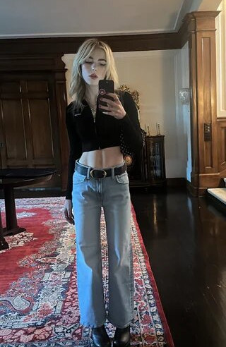 kiernan-shipka gallery photo #1061