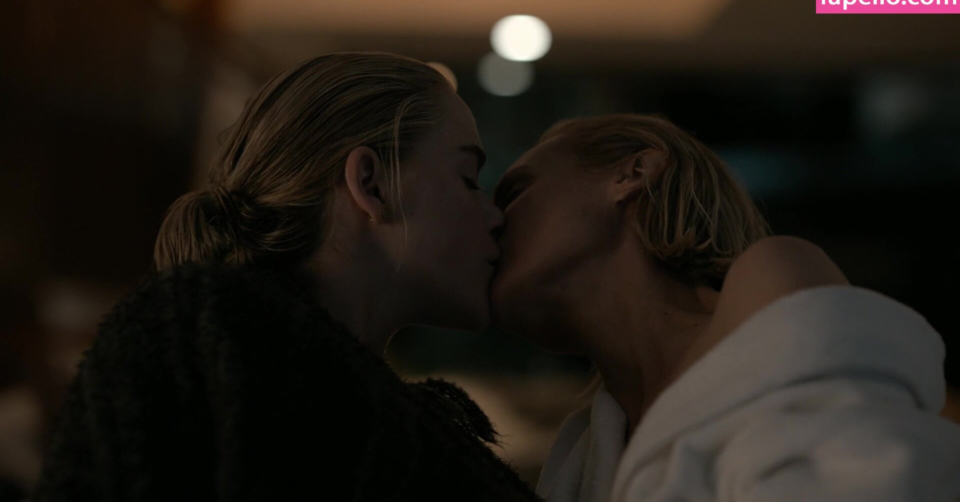 kiernan-shipka gallery photo #1629