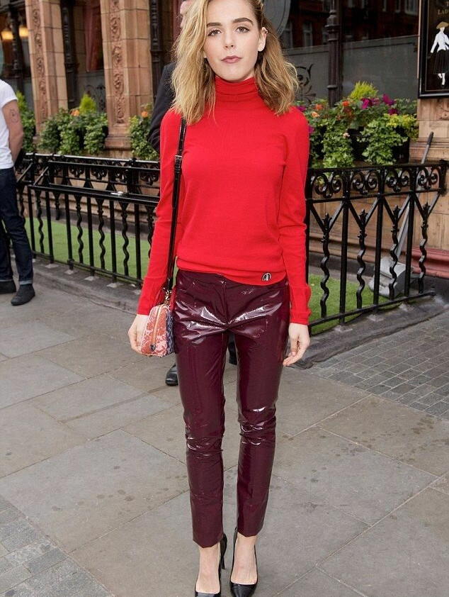 kiernan-shipka gallery photo #1939