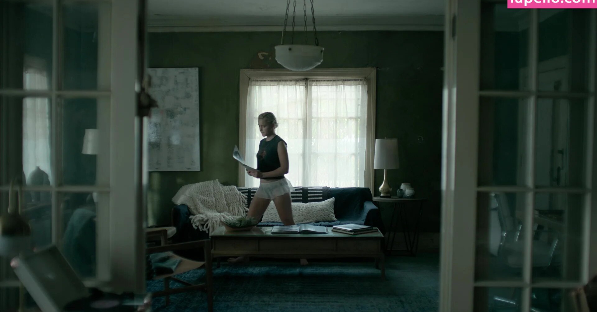 kiernan-shipka gallery photo #1947