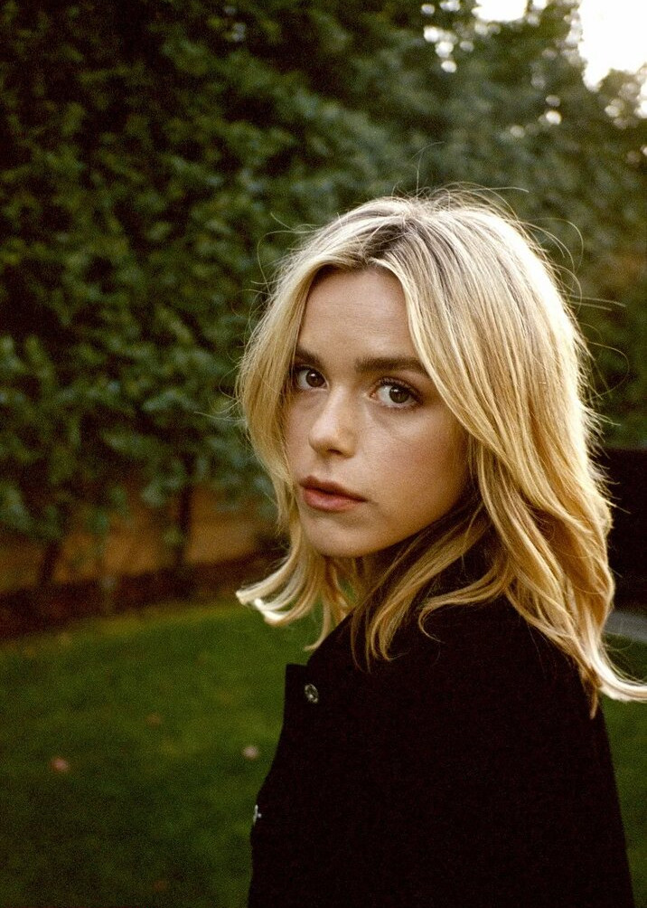 kiernan-shipka gallery photo #1964