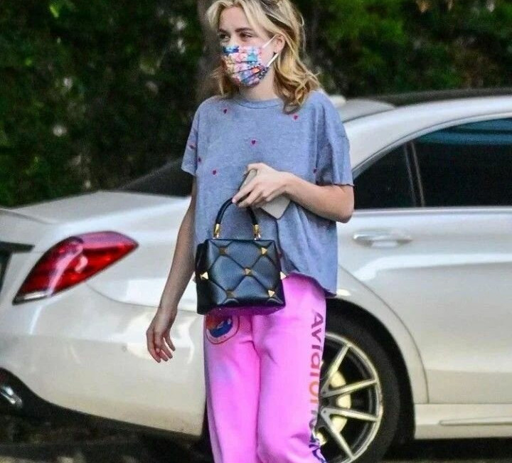 kiernan-shipka gallery photo #2017