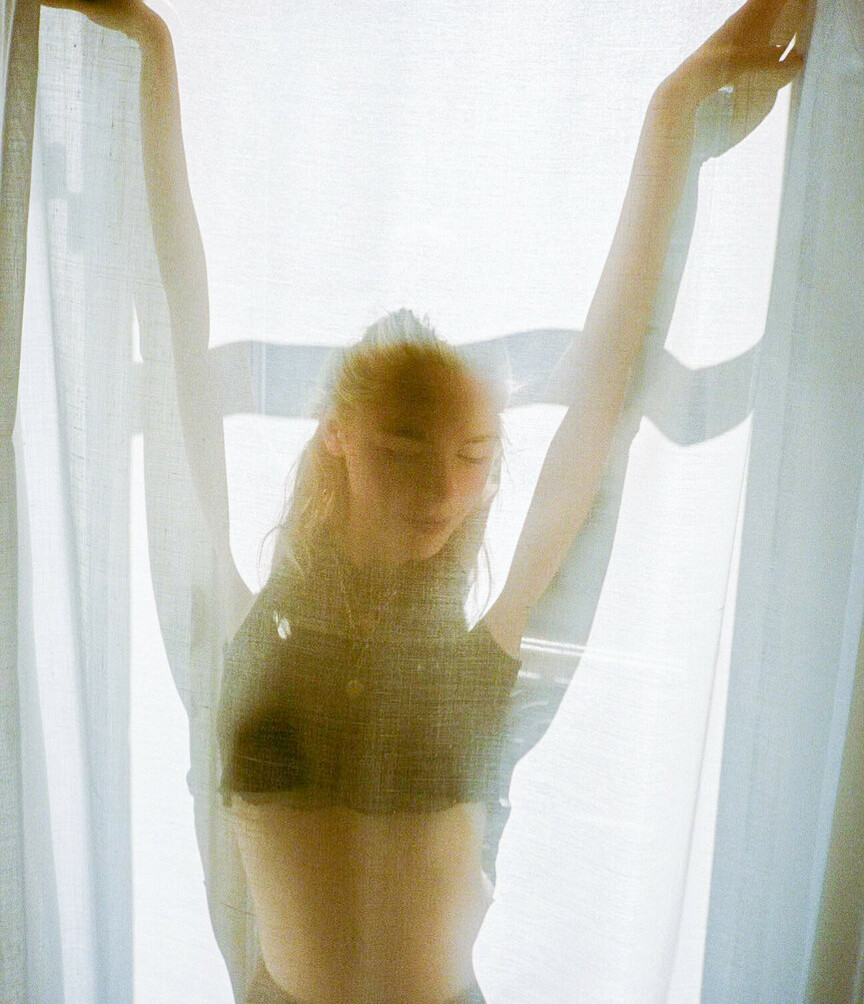 kiernan-shipka gallery photo #2045