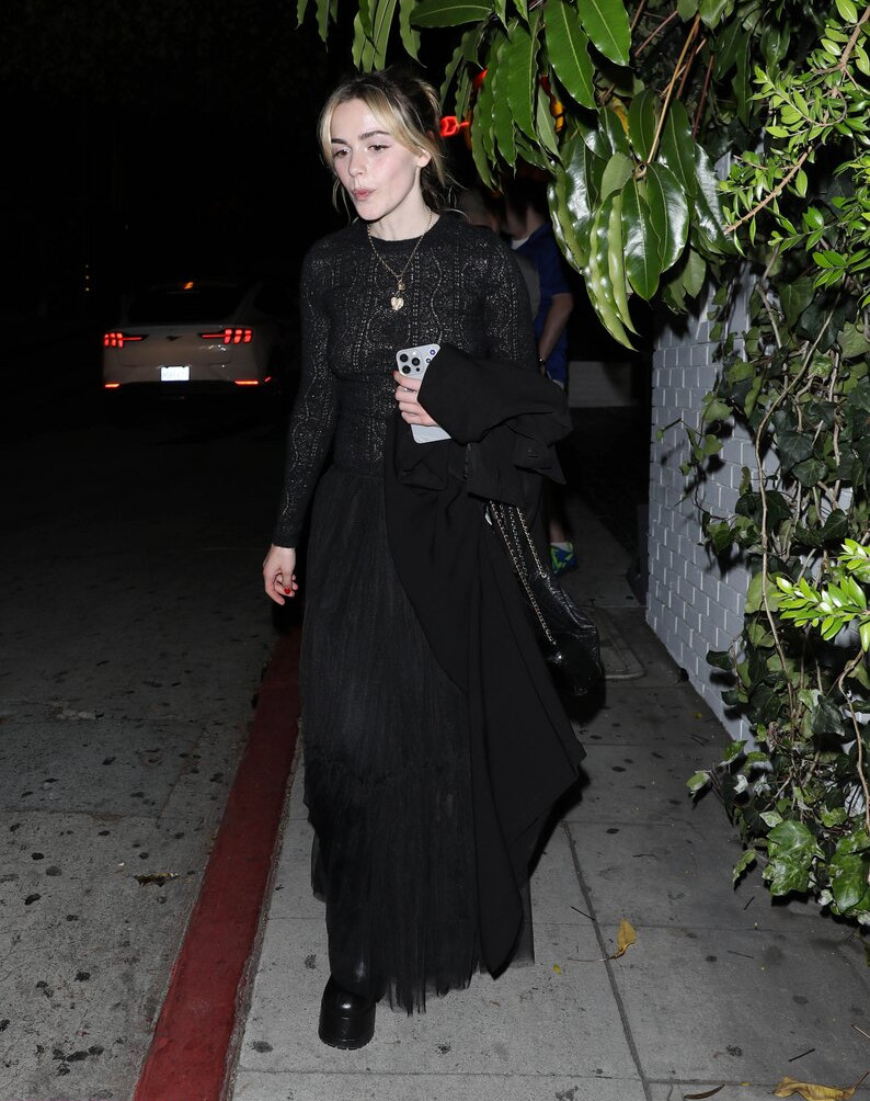 kiernan-shipka gallery photo #557