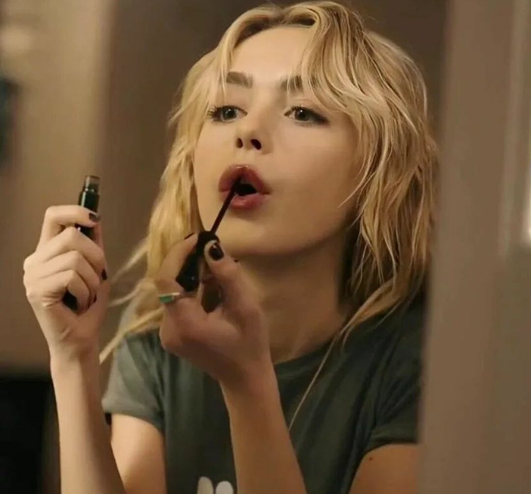 kiernan-shipka Nude Leaks OnlyFans Photos #766 - LeakJerk