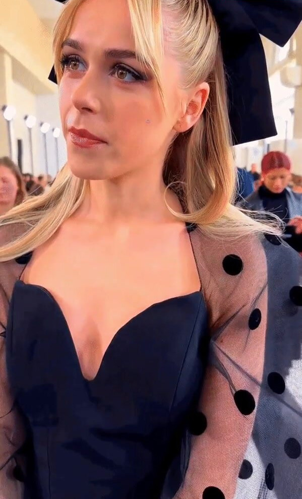 kiernan-shipka gallery photo #776