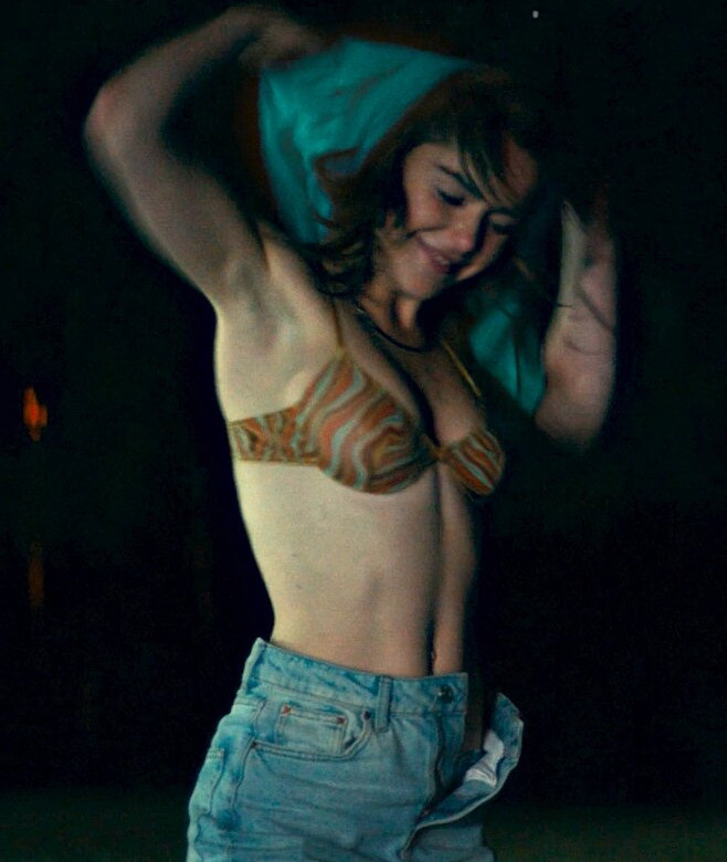 kiernan-shipka gallery photo #879