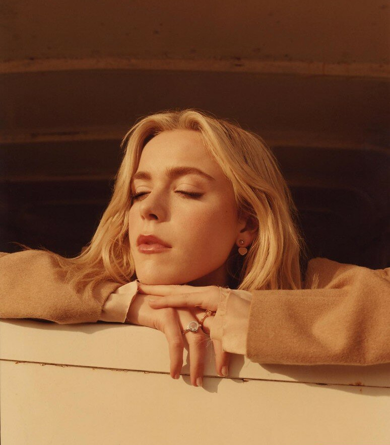 kiernan-shipka gallery photo #923