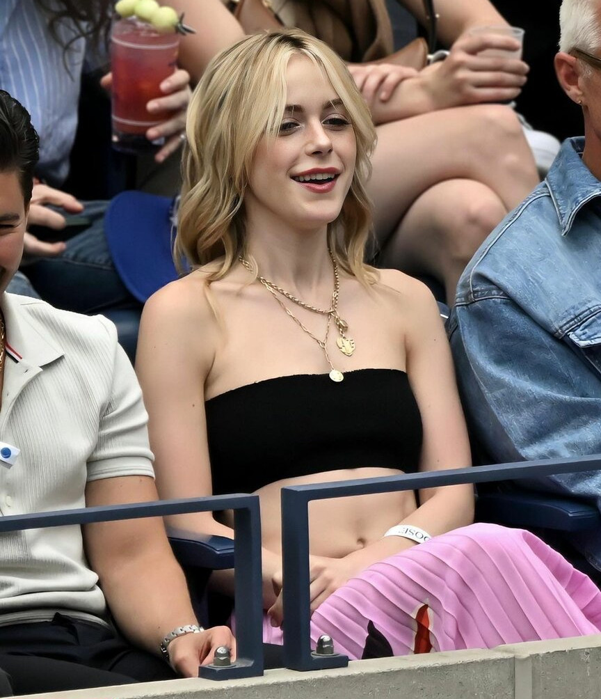 kiernan-shipka gallery photo #985