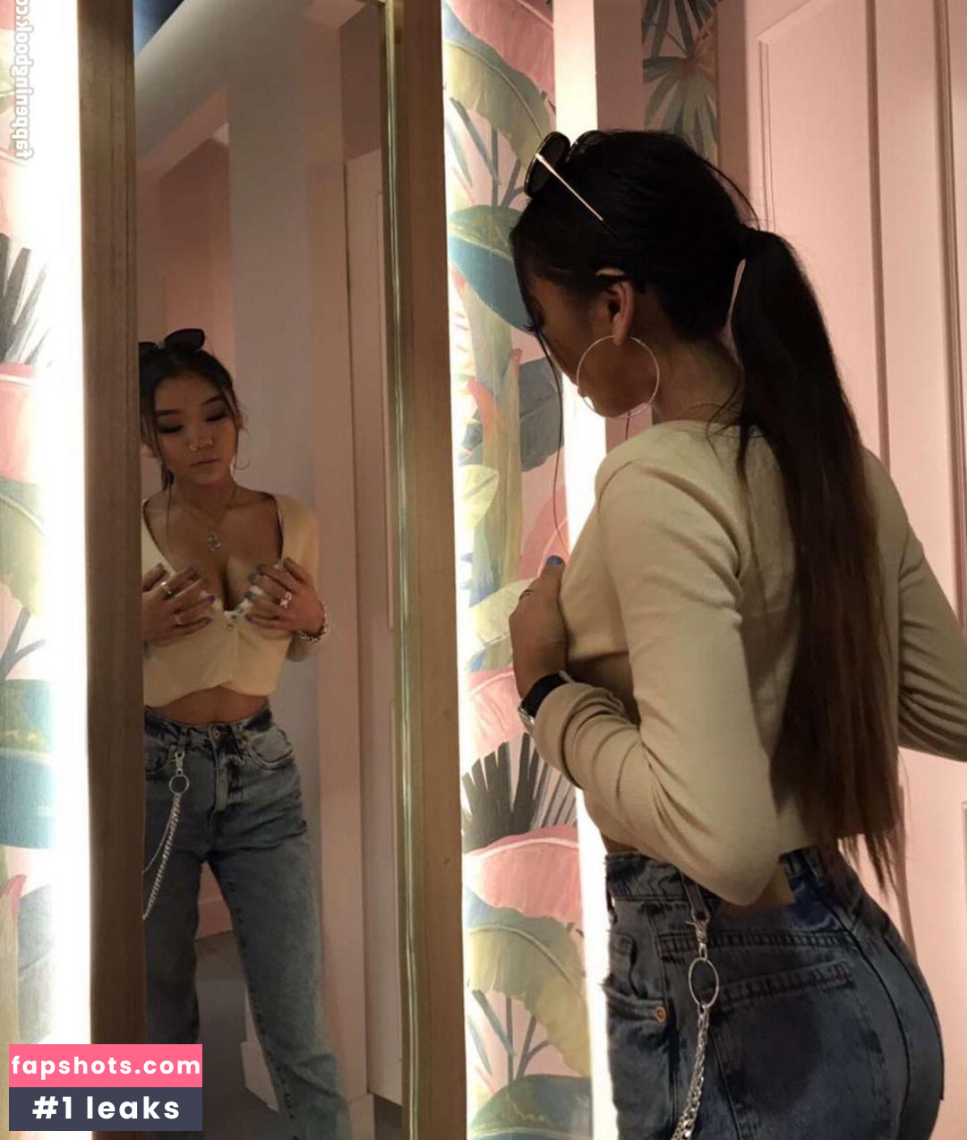 Kiimiiseokk nude babe gallery