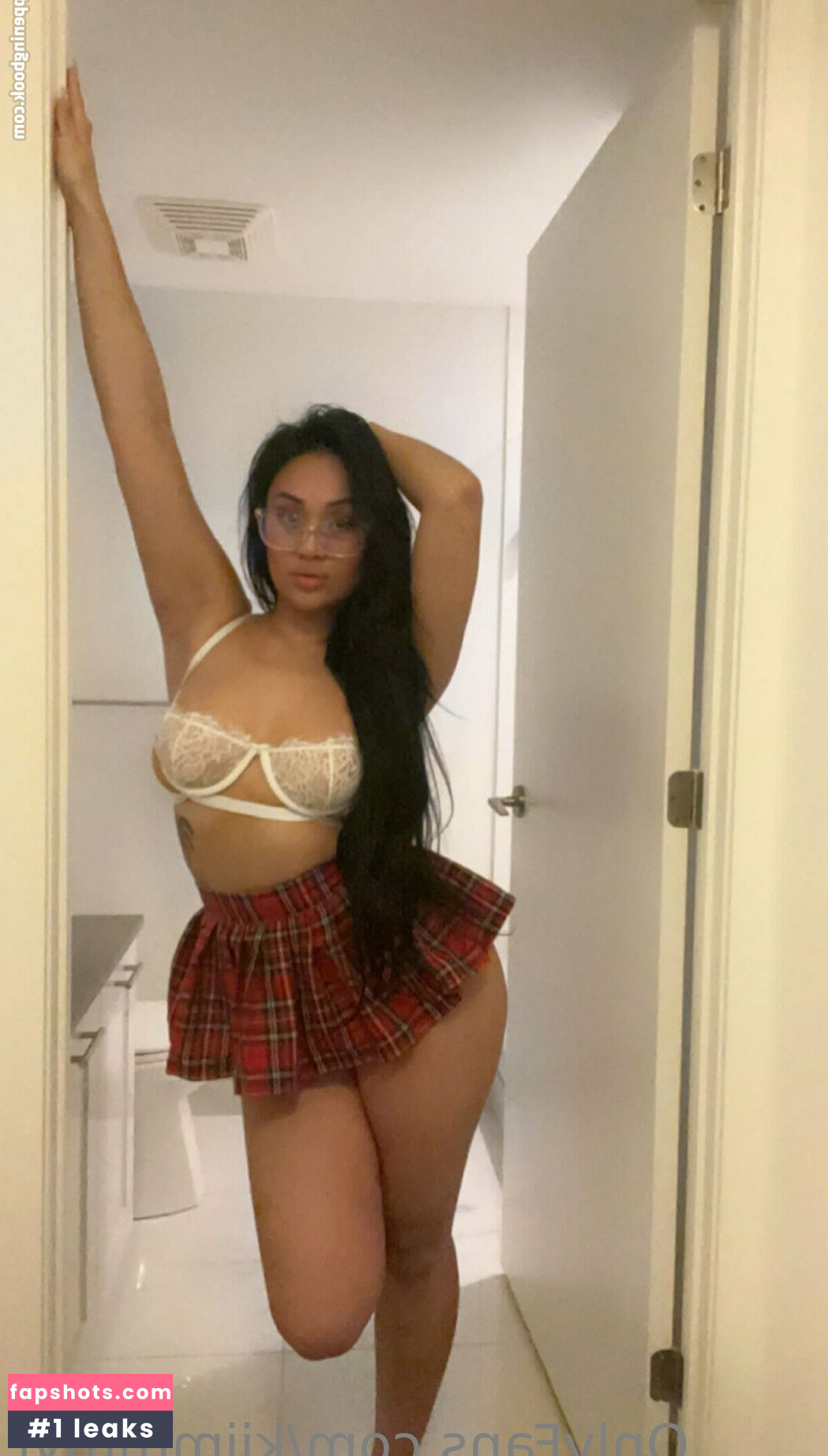 Kiimmmyr gallery photo #5