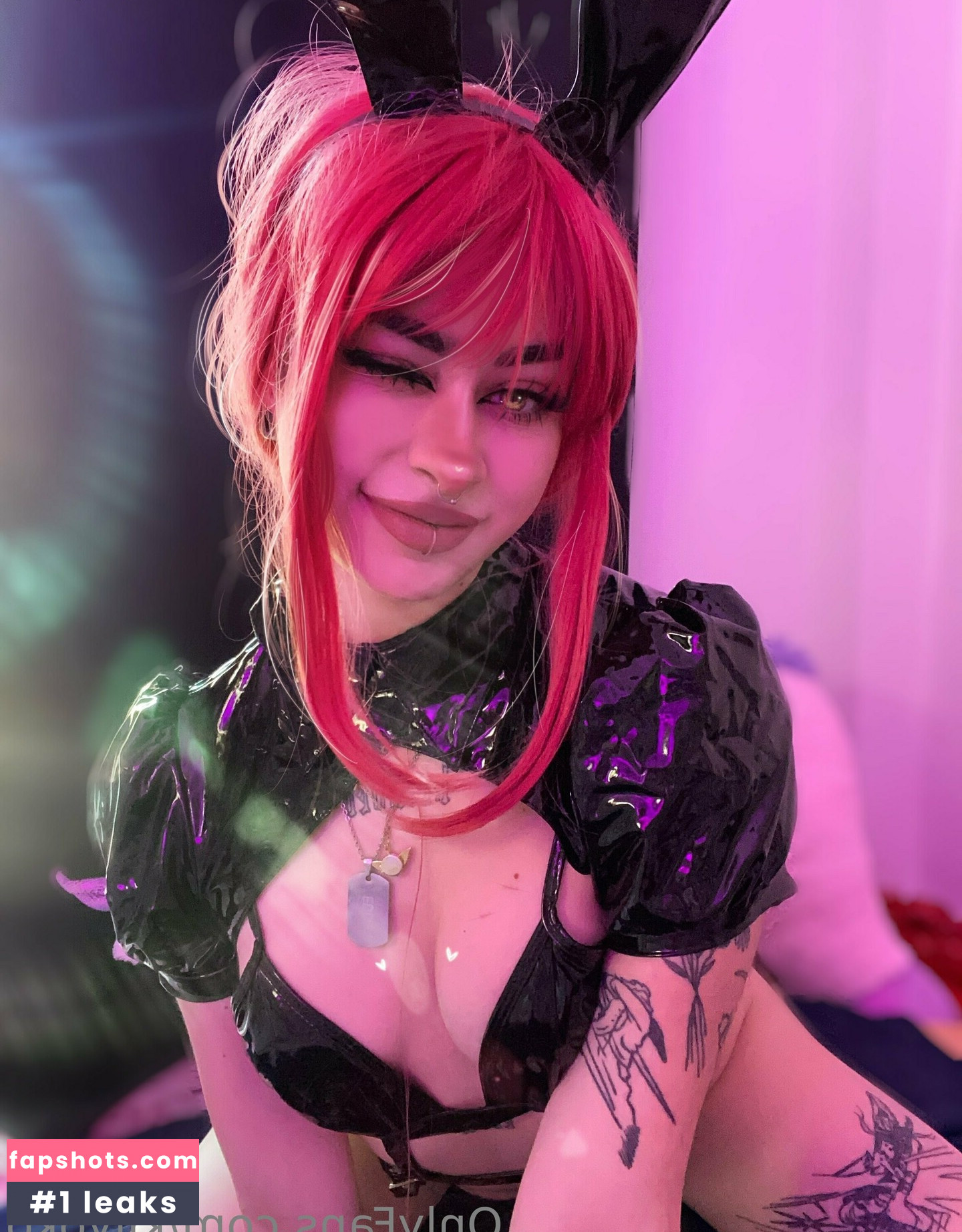 Kiiyoko gallery photo #7