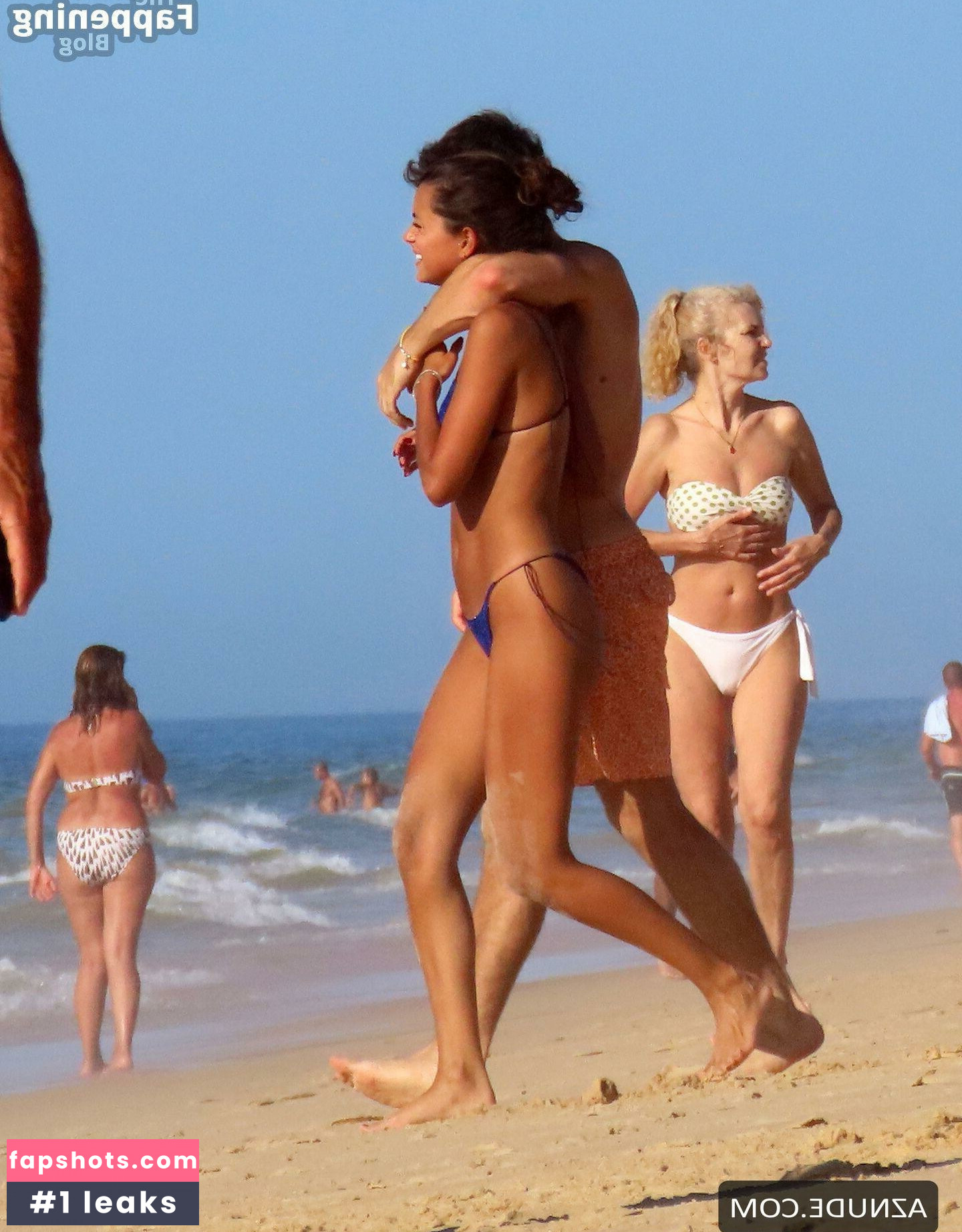 Kika Gomes gallery photo #20