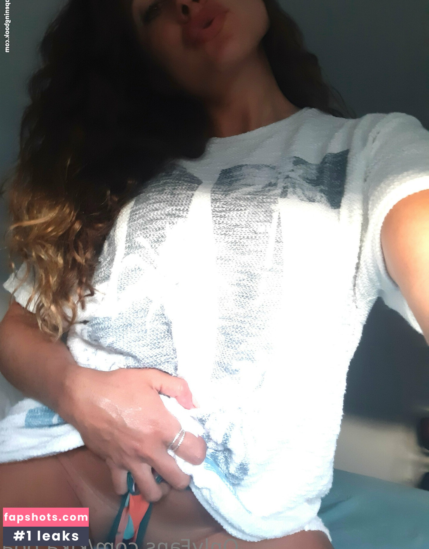 kika.poa gallery photo #26