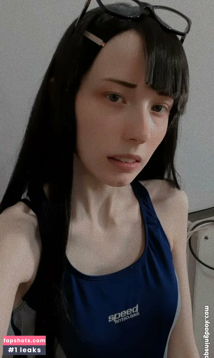 Kiki Glitter Cosplay