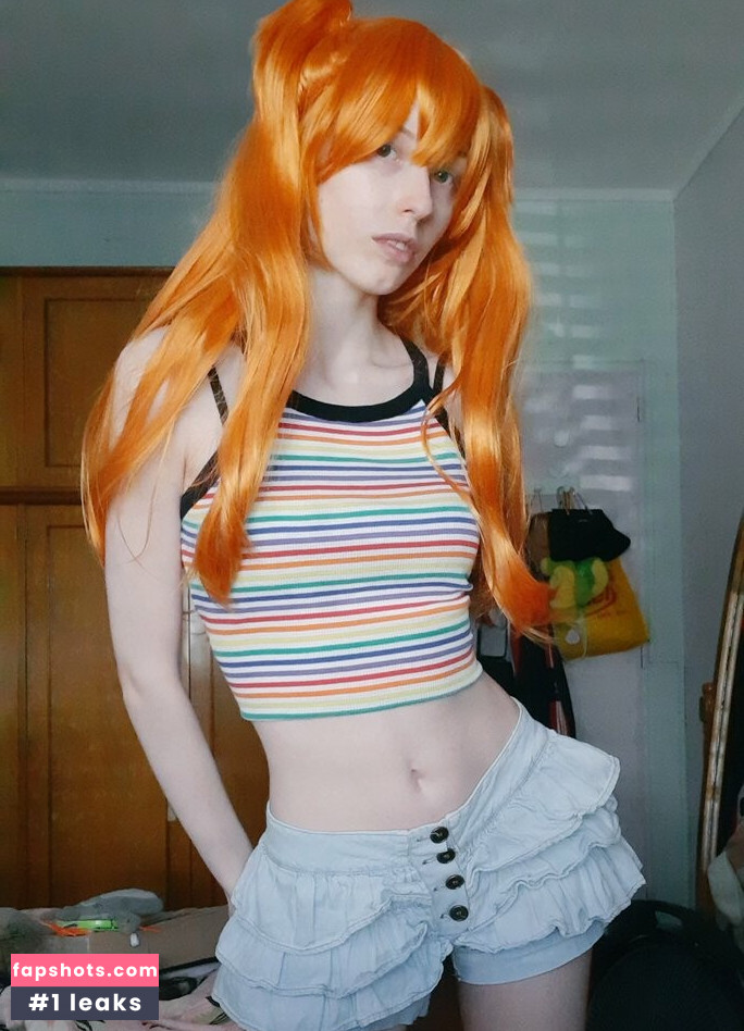 Kiki Glitter Cosplay gallery photo #52