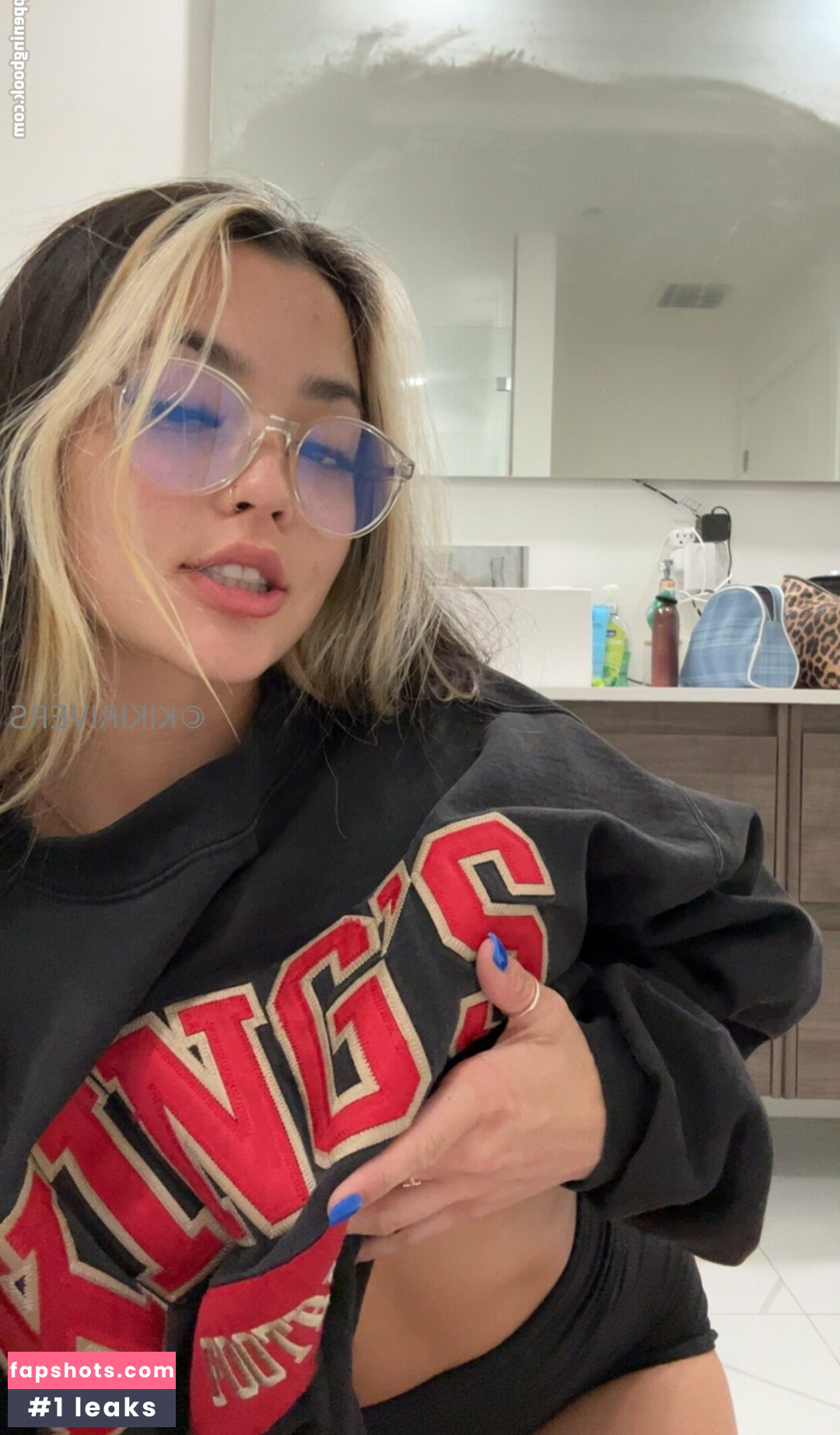 kikirivers Nahé úniky fotek pouze od fanoušků #18 - Fapshots