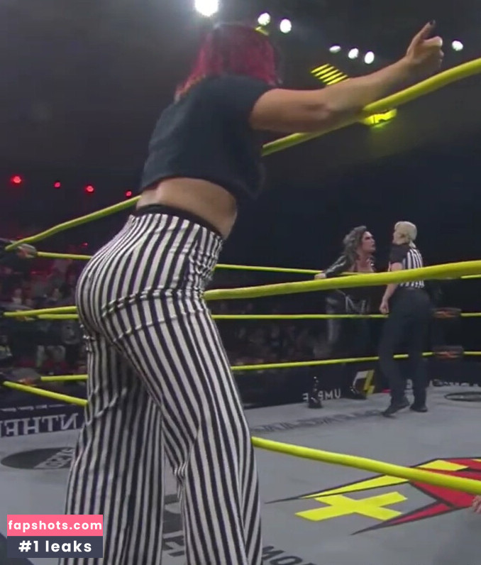 Killer Kelly gallery photo #17