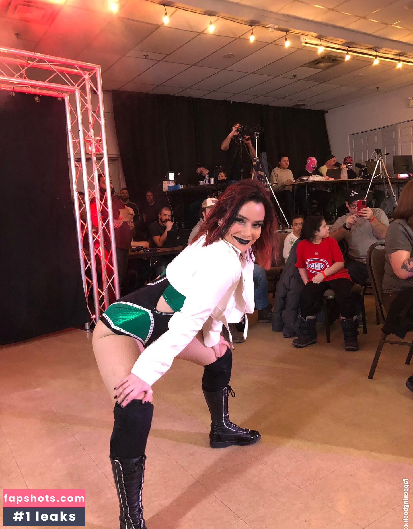 Killer Kelly gallery photo #20