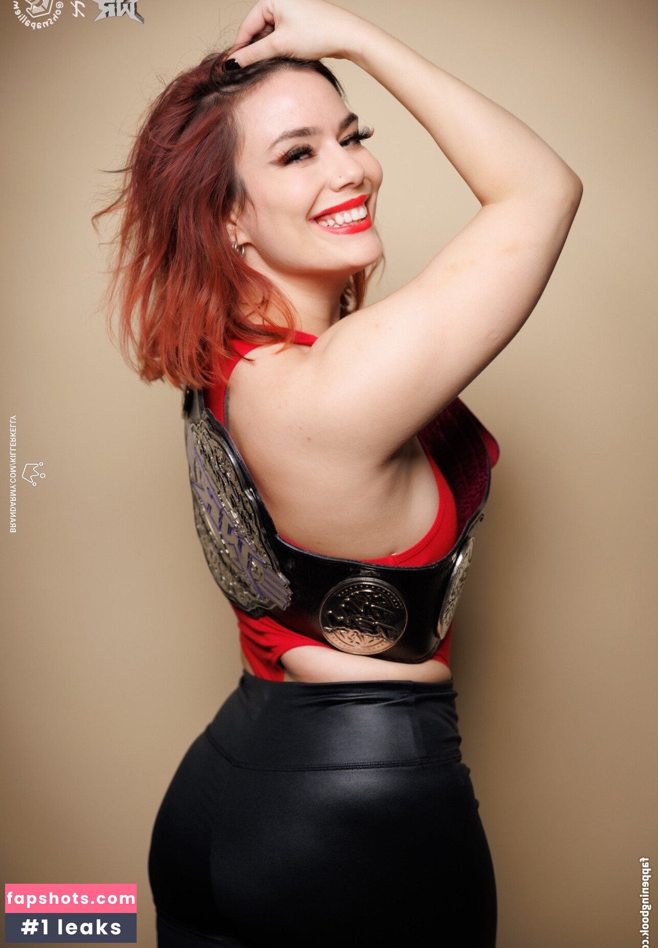 Killer Kelly gallery photo #21