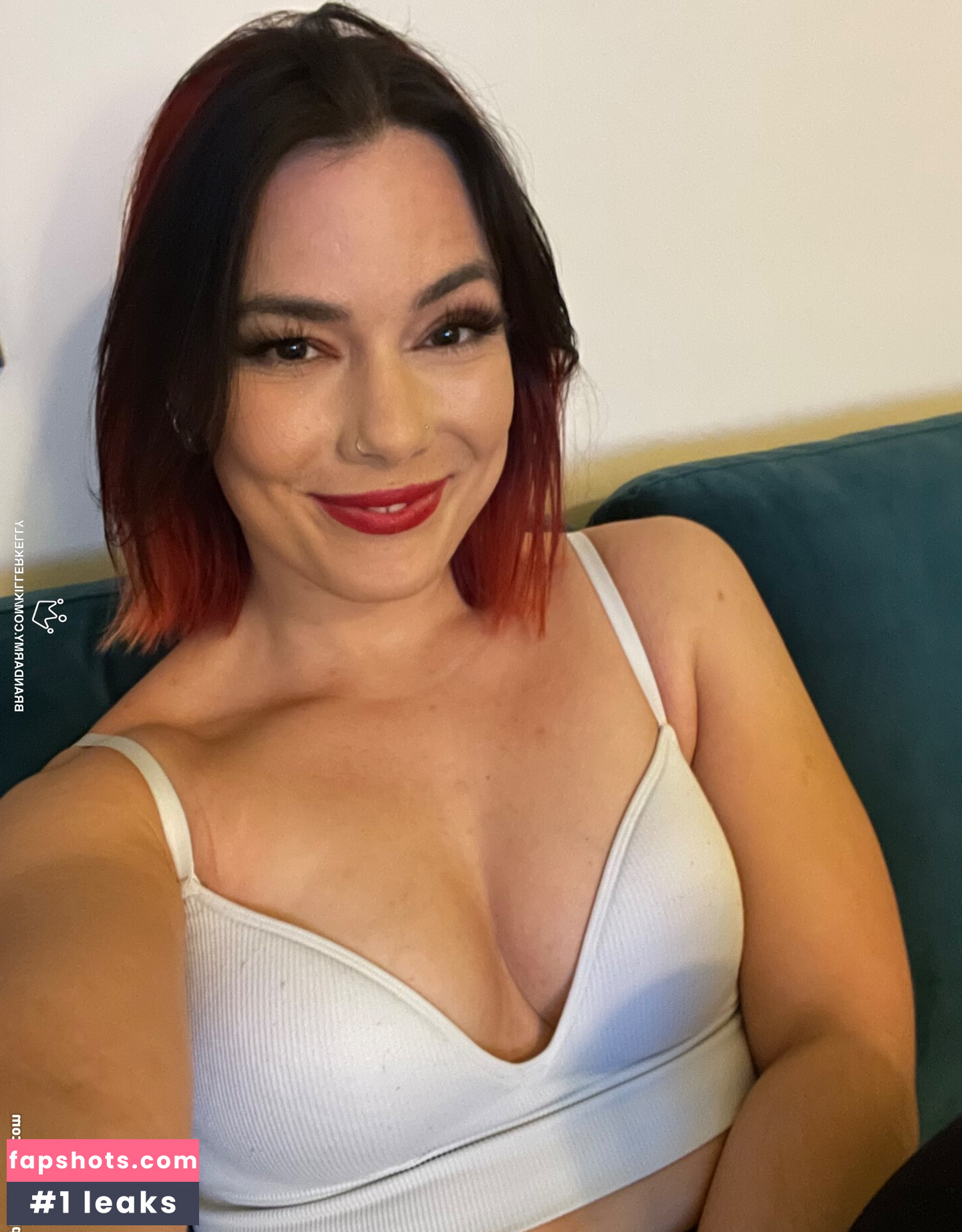 Killer Kelly gallery photo #44