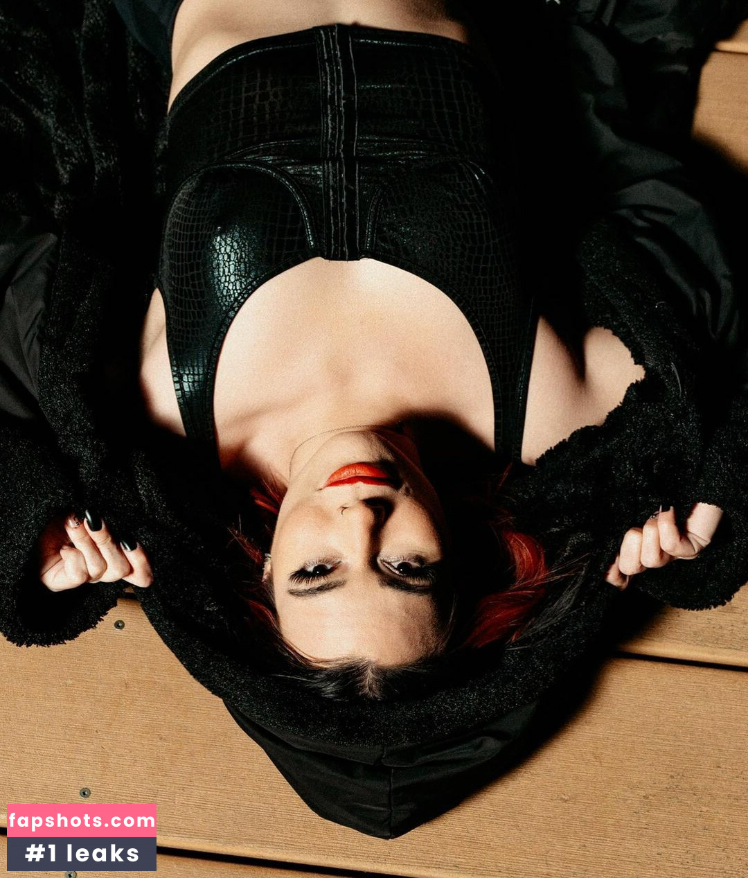 Killer Kelly gallery photo #45