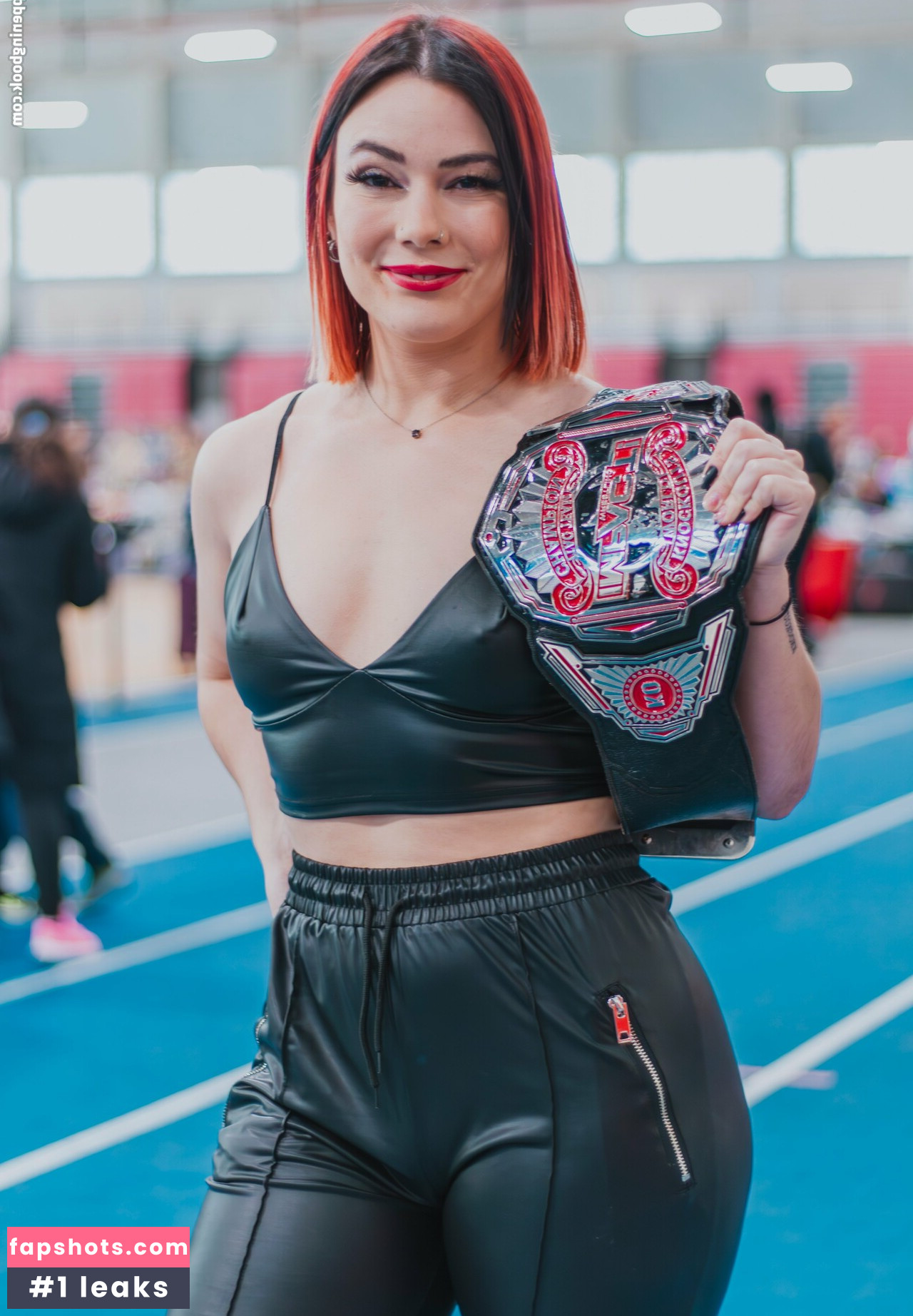 Killer Kelly gallery photo #49