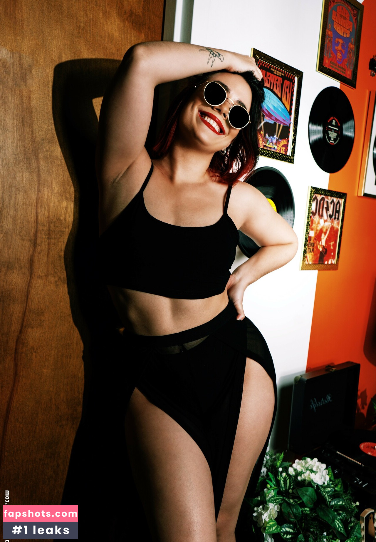 Killer Kelly gallery photo #6