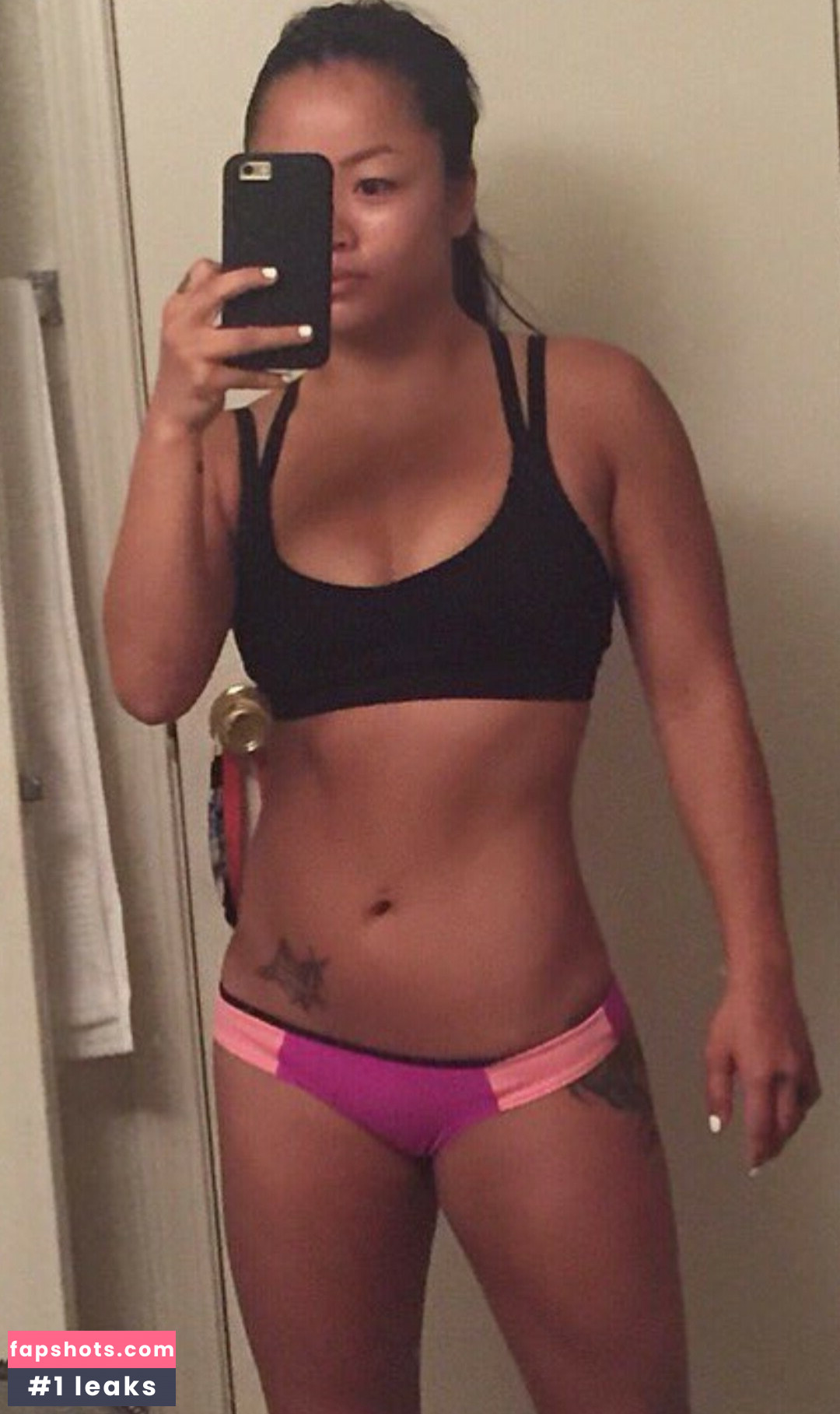 Killerbeemma gallery photo #2