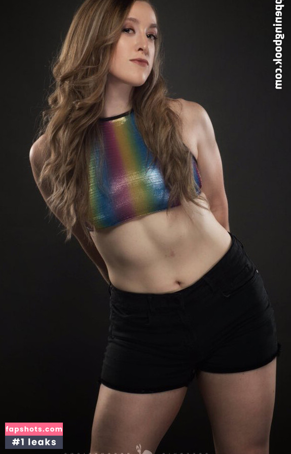 Kilynn King gallery photo #7